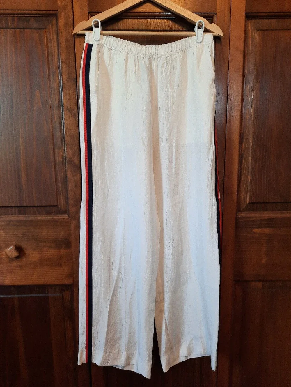 🛍NWT J. Crew Stratus Side-Stripe Ivory Textured Stain Pull-on Track Pant Size 4 - Picture 2 of 16